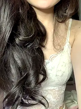 swallow-nice online show from December 2025 02:44:02 PM