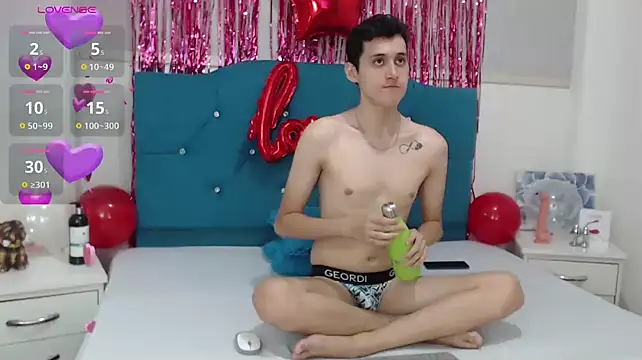 LuigiMarchetti online show from February 2026 08:04:01 PM