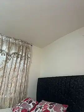 Tayler Kim online show from May 2026 04:45:02 PM