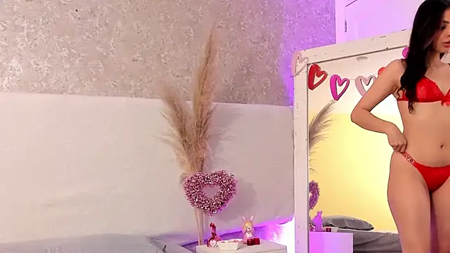 Snapshot of AnniieCooper chatting on February 2026 01:21:02 PM AnniieCooper online show from February 2026 01:21:02 PM