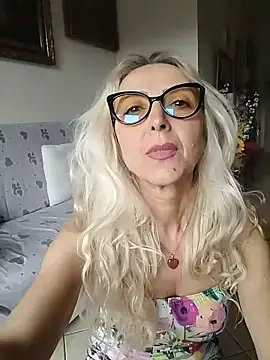  sexyBLONDE46  online show from February 2026 11:18:01 AM