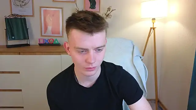 happy de1mos online show from October 2025 09:49:02 PM