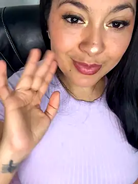 latina curvy22 online show from September 2025 10:42:02 PM