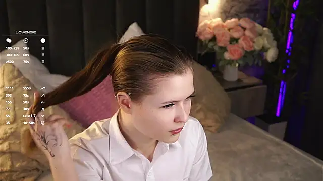 LynHillaire online show from May 2026 02:57:01 PM