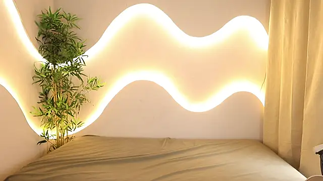 Snapshot of Mystic_blue chatting on October 2025 12:41:02 PM Mystic blue online show from October 2025 12:41:02 PM