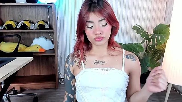 Snapshot of Mystic_blue chatting on February 2026 12:55:01 PM Mystic blue online show from February 2026 12:55:01 PM