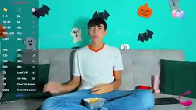 Maikol Ortiz online show from October 2025 12:41:02 PM