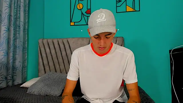 Maikol Ortiz online show from April 2026 12:43:02 PM