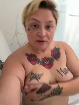 bbwbubbles77 online show from December 2025 04:20:03 AM