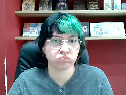 Froggyinthebox online show from May 2026 07:55:02 PM