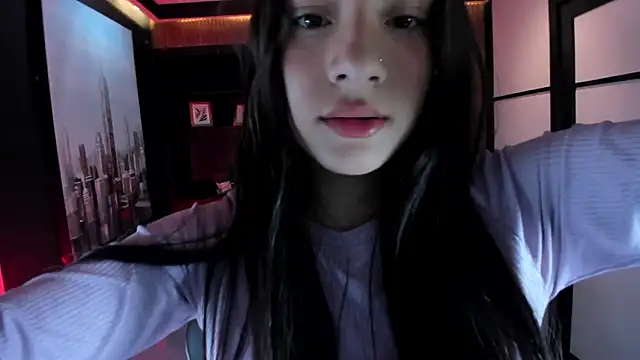 Snapshot of AlliceCopper chatting on October 2025 01:45:02 PM AlliceCopper online show from October 2025 01:45:02 PM