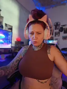 blazed vixen online show from April 2026 06:08:02 PM