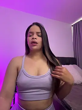 Snapshot of helen_palmer chatting on December 2025 08:03:02 PM helen palmer online show from December 2025 08:03:02 PM