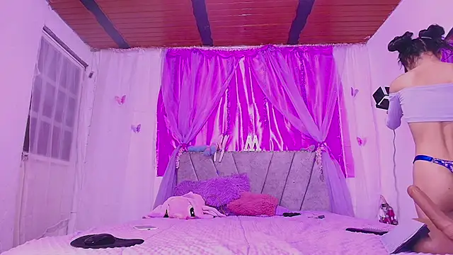 MeganRouss74 online show from September 2025 10:39:02 AM