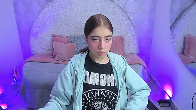 Gaby louse online show from May 2026 07:19:02 PM