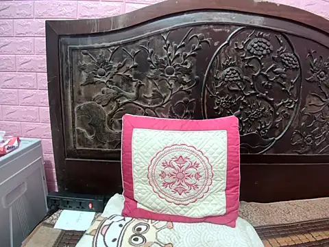 Snapshot of Thu_yaha chatting on March 2026 04:44:02 PM Thu yaha online show from March 2026 04:44:02 PM