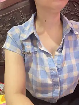 Snapshot of Thu_yaha chatting on May 2026 05:35:01 AM Thu yaha online show from May 2026 05:35:01 AM