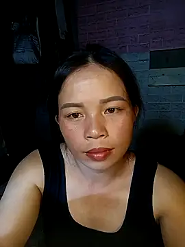 KumChyn online show from September 2025 02:29:02 PM