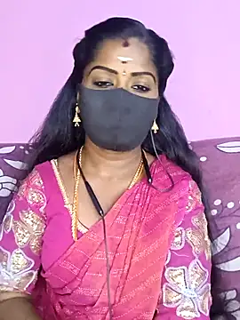 Snapshot of tamilammukuttyy chatting on April 2026 03:54:02 AM tamilammukuttyy online show from April 2026 03:54:02 AM