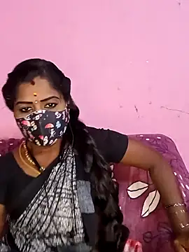 Snapshot of tamilammukuttyy chatting on May 2026 04:32:02 AM tamilammukuttyy online show from May 2026 04:32:02 AM