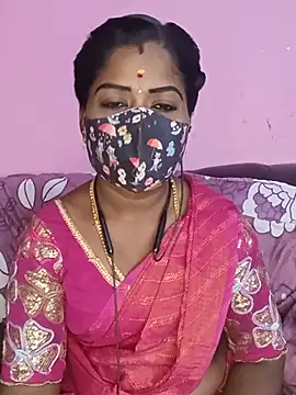 Snapshot of tamilammukuttyy chatting on May 2026 10:48:02 PM tamilammukuttyy online show from May 2026 10:48:02 PM