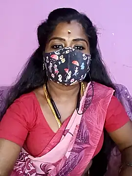 Snapshot of tamilammukuttyy chatting on May 2026 05:07:01 PM tamilammukuttyy online show from May 2026 05:07:01 PM