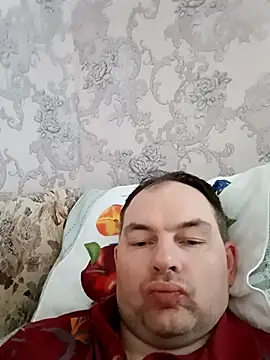 Snapshot of SummerArthur chatting on September 2025 10:04:02 AM SummerArthur online show from September 2025 10:04:02 AM