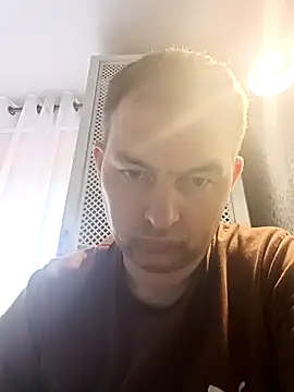 Snapshot of SummerArthur chatting on September 2025 08:36:02 AM SummerArthur online show from September 2025 08:36:02 AM