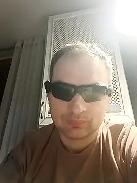 Snapshot of SummerArthur chatting on September 2025 05:36:02 PM SummerArthur online show from September 2025 05:36:02 PM