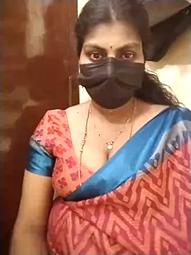Snapshot of Nithiila chatting on April 2026 01:34:02 PM Nithiila online show from April 2026 01:34:02 PM