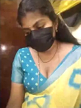 Snapshot of Nithiila chatting on June 2026 12:11:01 PM Nithiila online show from June 2026 12:11:01 PM