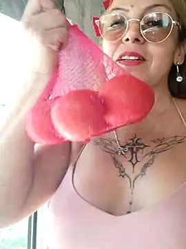 Snapshot of Gatithaaa chatting on January 2026 07:56:02 PM Gatithaaa online show from January 2026 07:56:02 PM