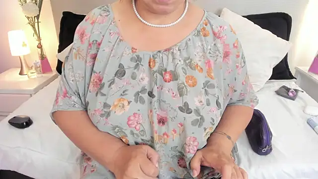 Angel Velvet online show from March 2026 05:08:01 PM