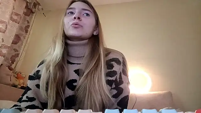 Nymera flare online show from September 2025 07:19:01 AM