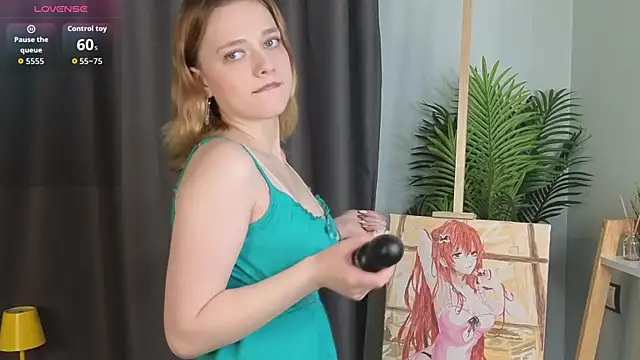 Snapshot of HollieCollelo chatting on December 2025 03:11:02 AM HollieCollelo online show from December 2025 03:11:02 AM