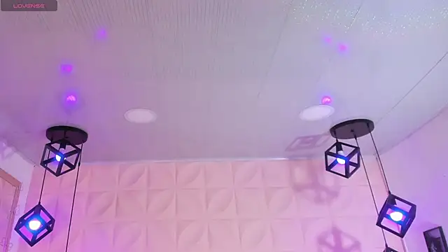 AnaVelvett online show from October 2025 01:45:02 PM