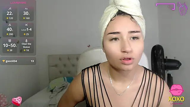 sasha 17  online show from October 2025 11:58:02 AM