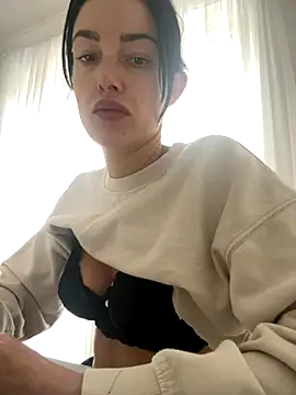 Snapshot of Remirosee chatting on November 2025 10:50:02 AM Remirosee online show from November 2025 10:50:02 AM