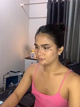 Snapshot of AngelHille chatting on September 2025 04:44:02 PM AngelHille online show from September 2025 04:44:02 PM