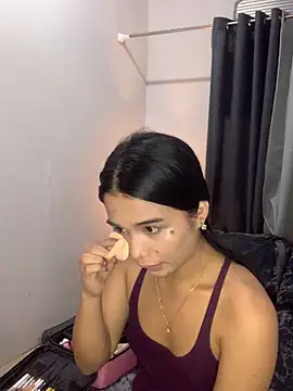 Snapshot of AngelHille chatting on October 2025 05:11:02 PM AngelHille online show from October 2025 05:11:02 PM