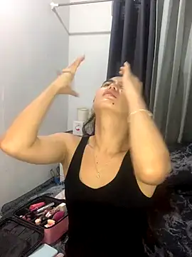 Snapshot of AngelHille chatting on October 2025 08:49:02 PM AngelHille online show from October 2025 08:49:02 PM