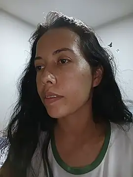 MiaForever1 online show from May 2026 11:57:02 PM