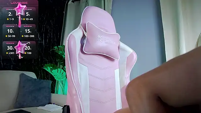 Emily Foxx01 online show from March 2026 11:26:02 PM