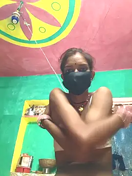 Snapshot of So_pinki chatting on September 2025 04:56:01 AM So pinki online show from September 2025 04:56:01 AM