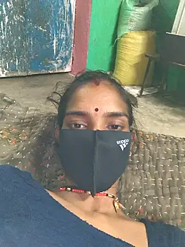 Snapshot of So_pinki chatting on September 2025 03:24:01 PM So pinki online show from September 2025 03:24:01 PM