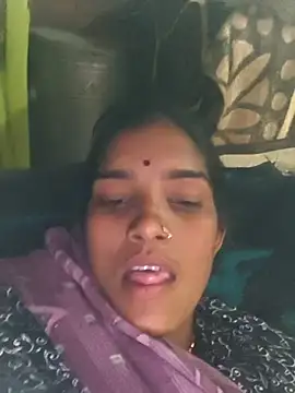 Snapshot of So_pinki chatting on March 2026 06:32:01 AM So pinki online show from March 2026 06:32:01 AM