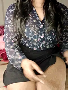 Riya Malik online show from February 2026 03:04:01 AM
