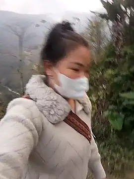 Teena tiny online show from January 2026 10:19:02 AM