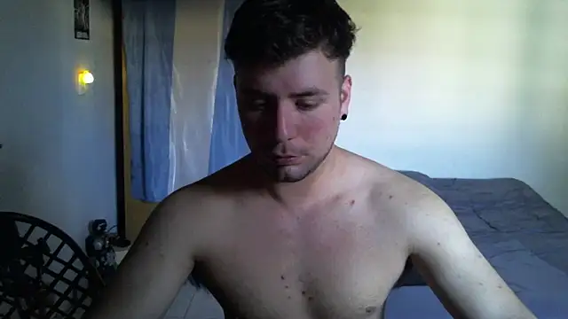 Snapshot of ferrari1996 chatting on September 2025 07:36:01 PM ferrari1996 online show from September 2025 07:36:01 PM