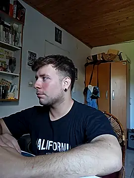 Snapshot of ferrari1996 chatting on November 2025 05:58:02 PM ferrari1996 online show from November 2025 05:58:02 PM